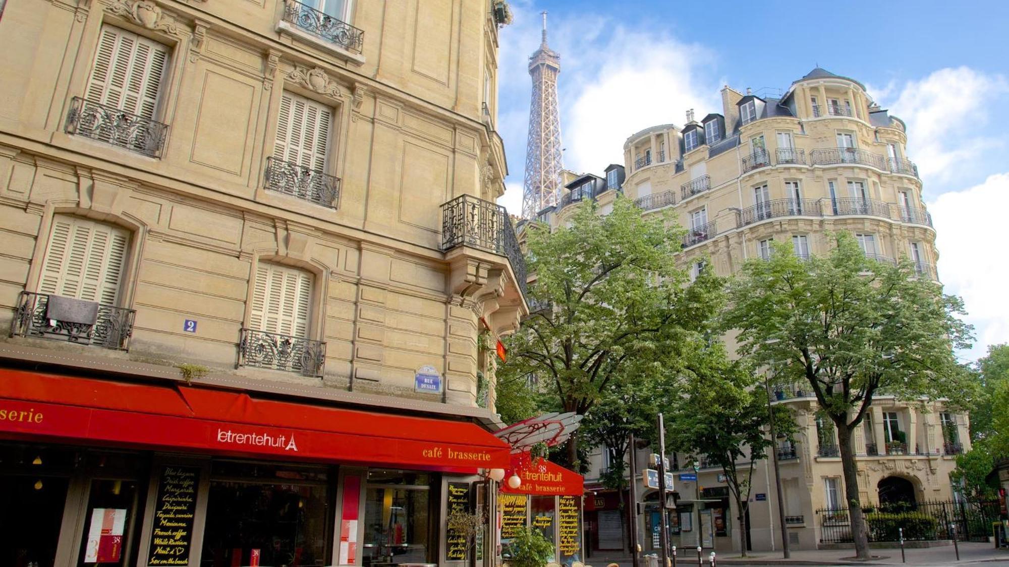 Stunning Apartment Near Eiffel Tower Paris Exteriör bild