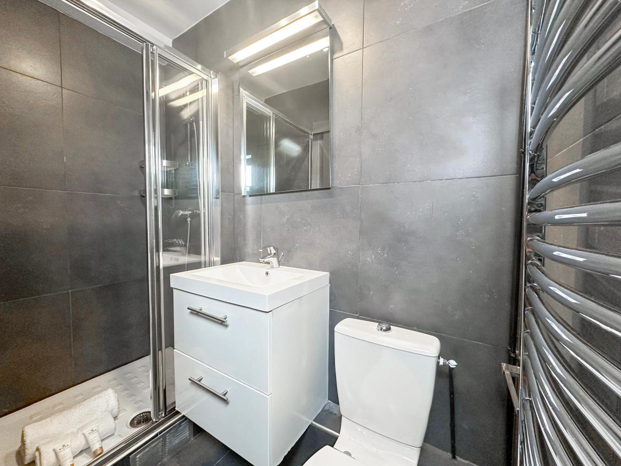 Stunning Apartment Near Eiffel Tower Paris Exteriör bild