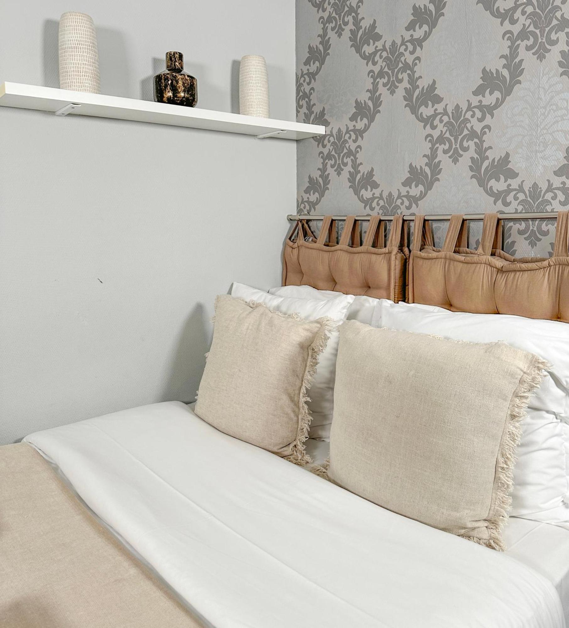 Stunning Apartment Near Eiffel Tower Paris Exteriör bild