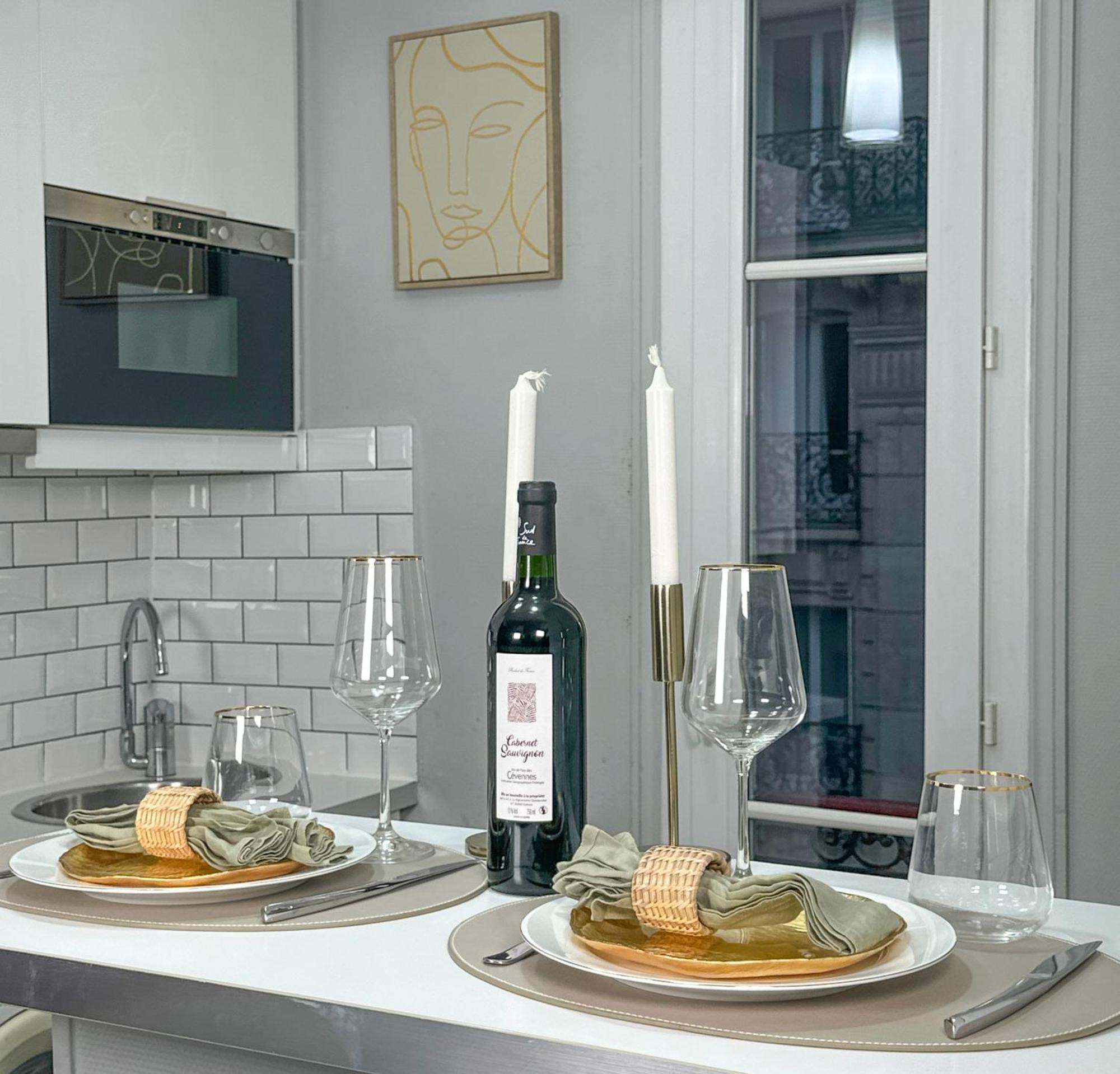 Stunning Apartment Near Eiffel Tower Paris Exteriör bild